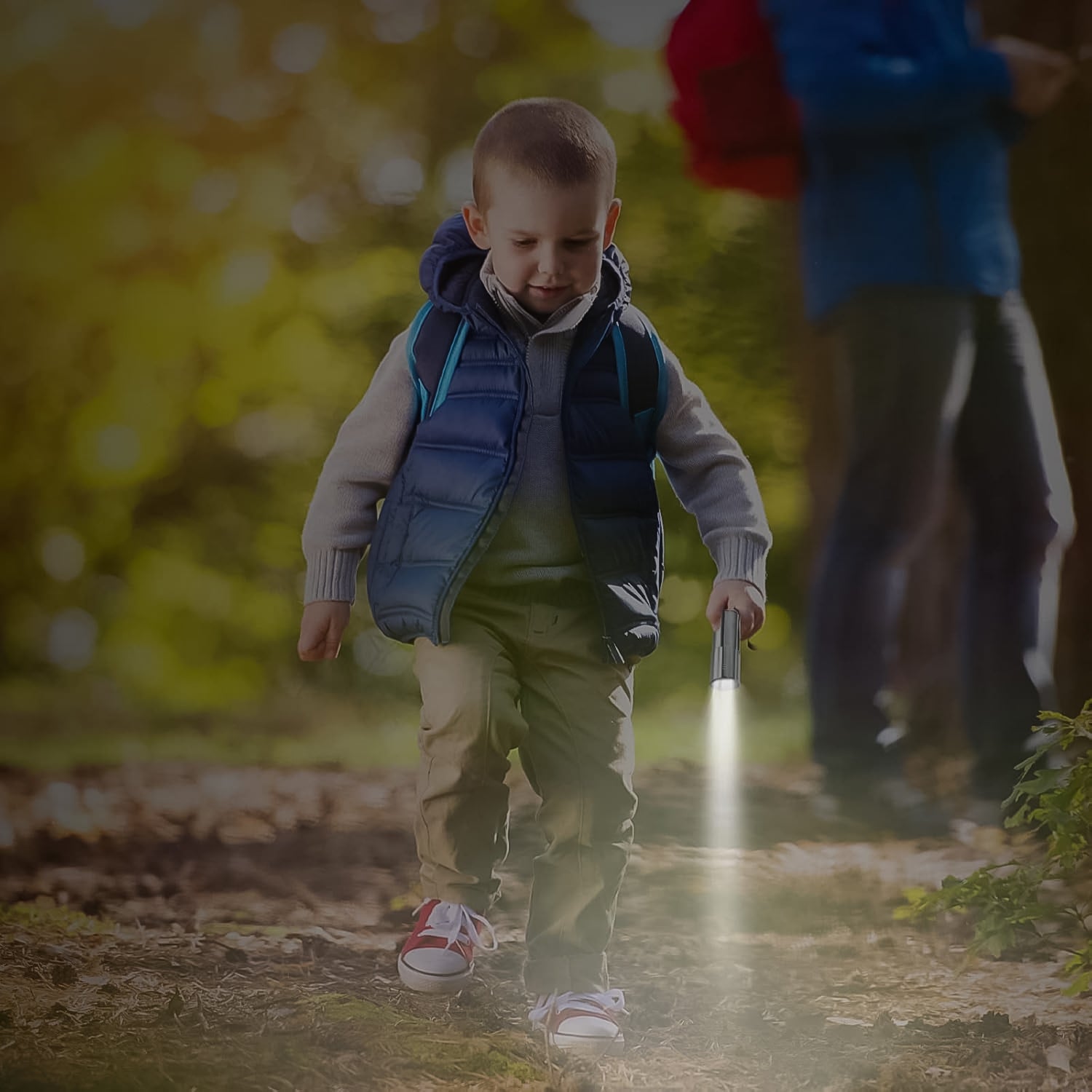 Portable Mini Torch Super-bright Mini 3aaa Battery Operated (Battery Included 1 Pc Portable Mini Torch Super-bright Mini 3aaa Battery Operated (Battery Included 1 Pc